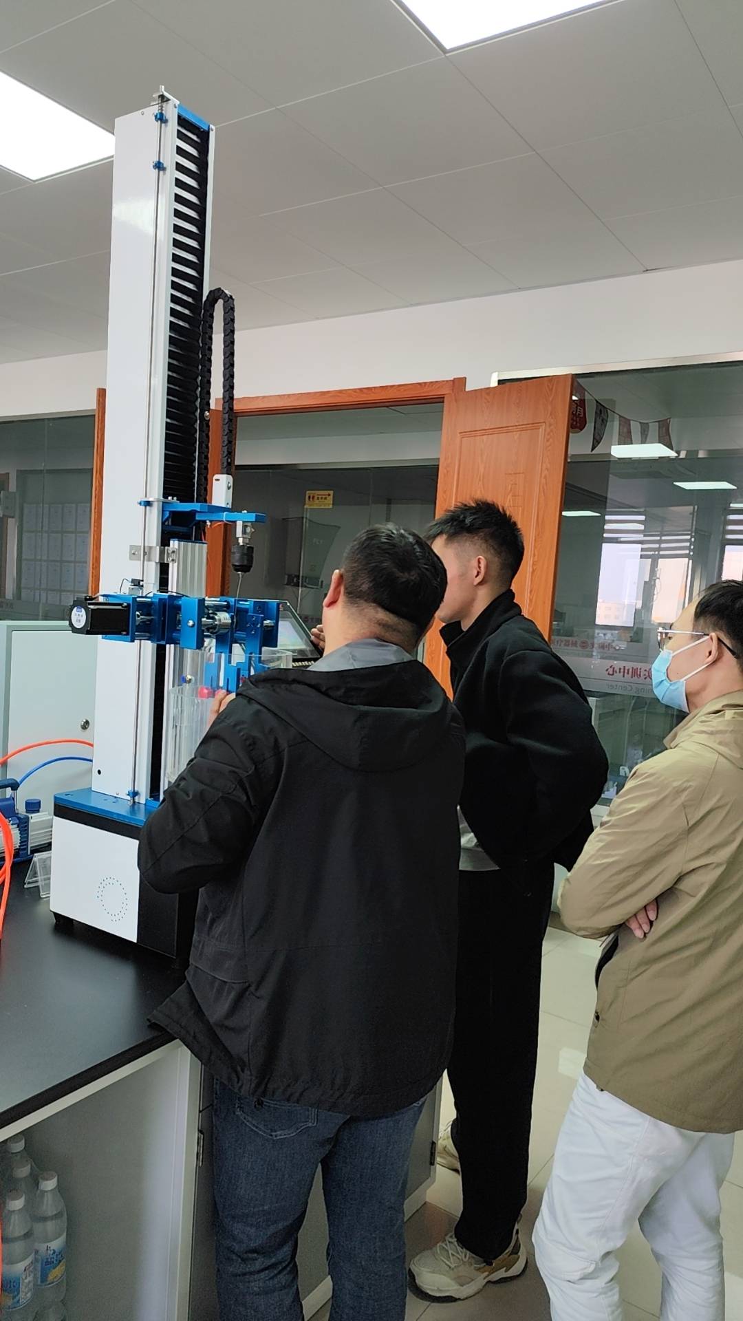 导管导丝摩擦力测试仪——上海程斯与常州XX有限公司达成合作并提供上门服务